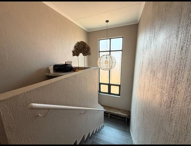 3 BEDROOM SECTIONAL TITLE FOR SALE IN MEYERSDAL